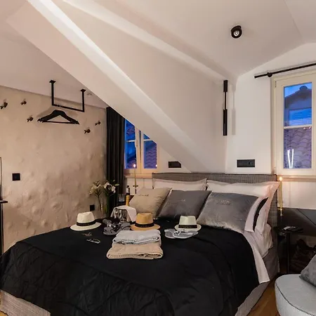 Apartman La E Bella V *