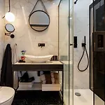 La E Bella V * دوبروفينك