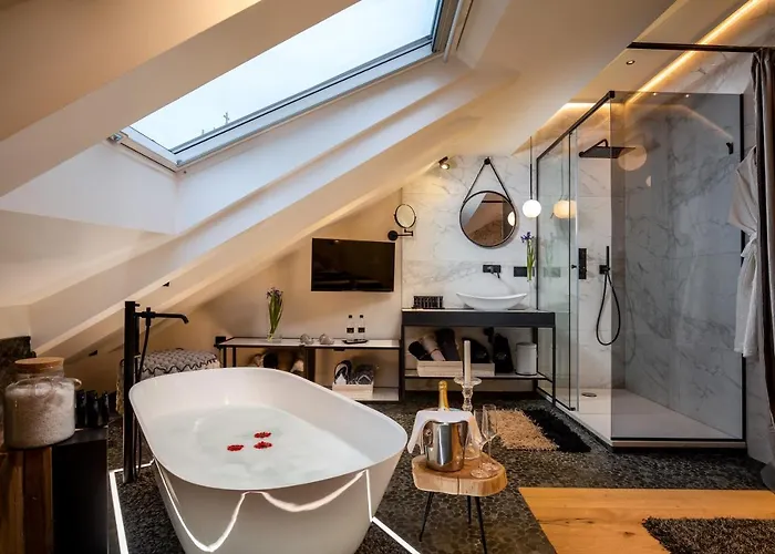 Apartament La E Bella V